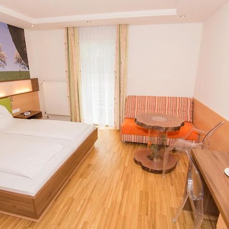 Pension Caecilia Poellau Extérieur photo