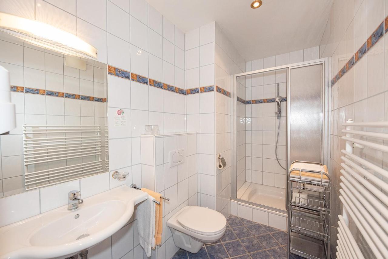 Pension Caecilia Poellau Extérieur photo