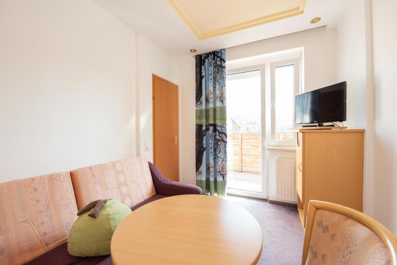 Pension Caecilia Poellau Extérieur photo